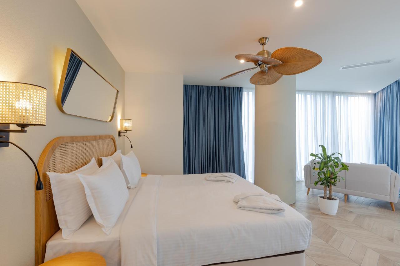 Miramar Luxury Residences 5*