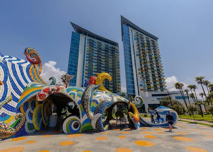 Miramar Luxury Residences